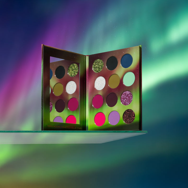 Aurora Chasing TM x Ellie Starr